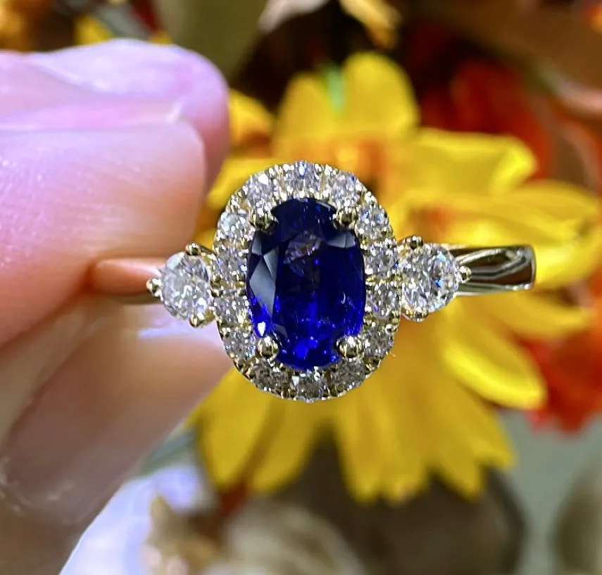 1.00ct tw Blue Sapphire & Diamond Three Stone Ring