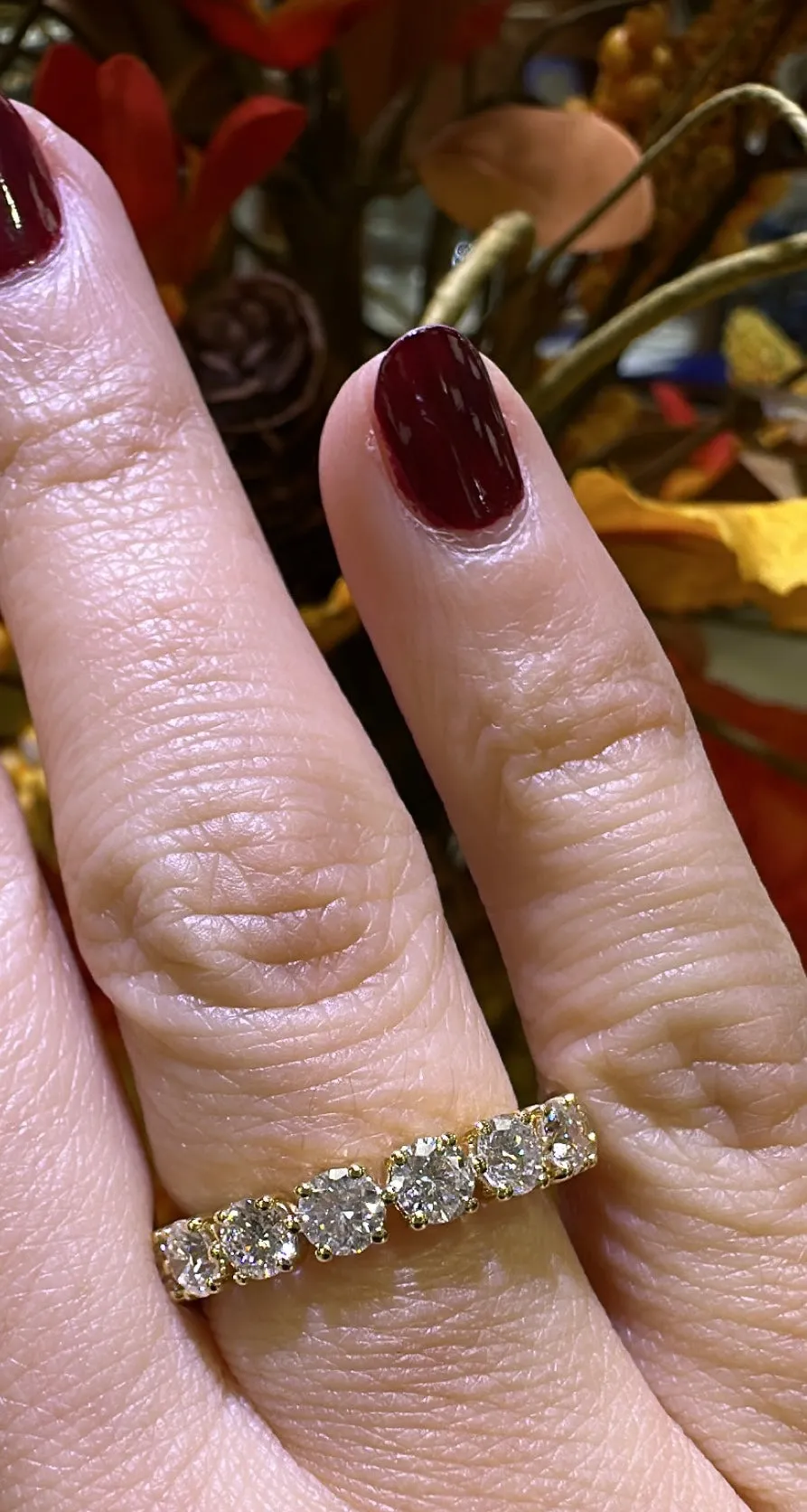 2.80ct tw Round-cut Eternity Diamond Band Ring