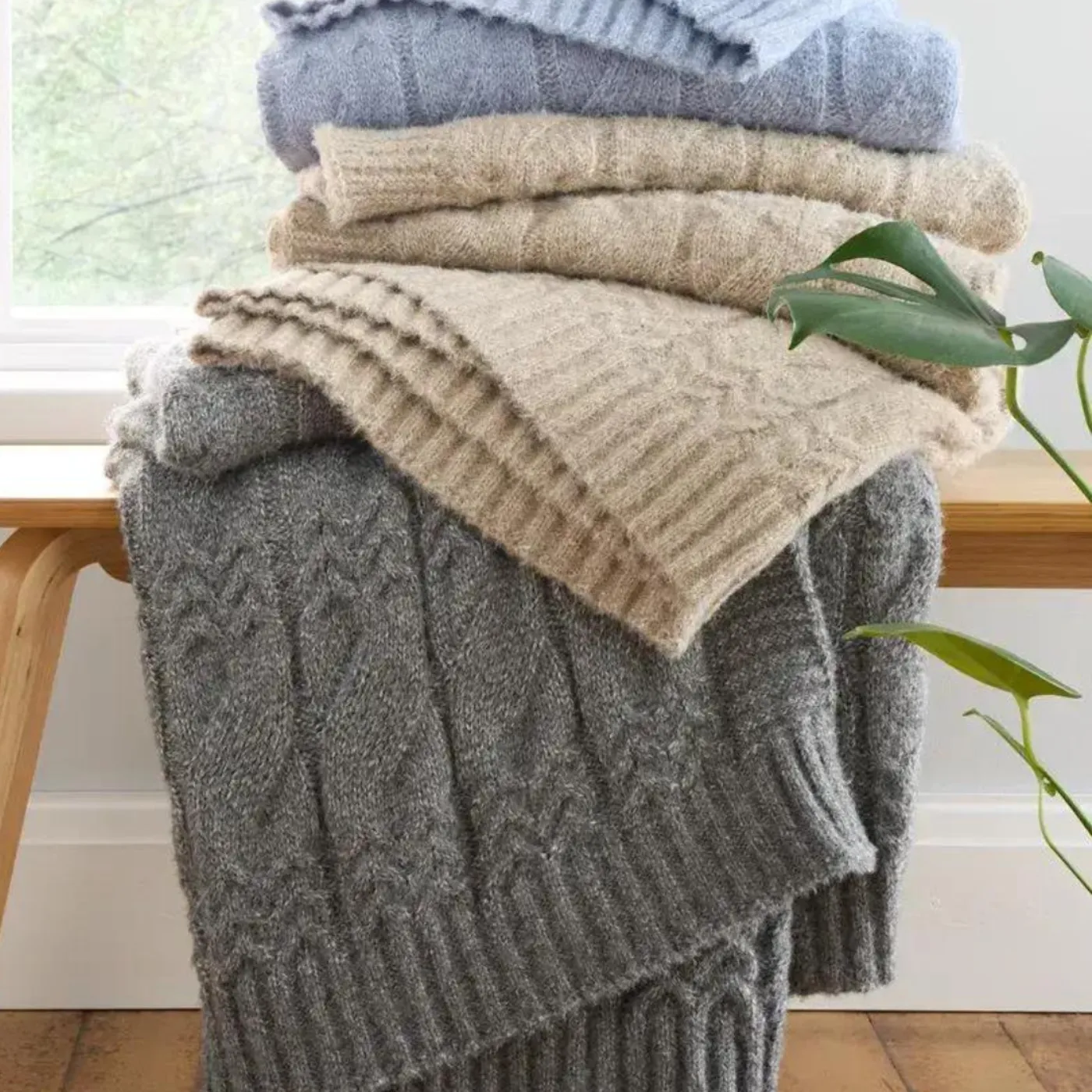 Bianca Cable Knit Throw
