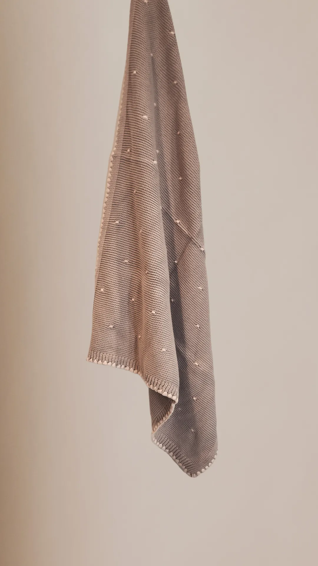Dot Knit Blanket
