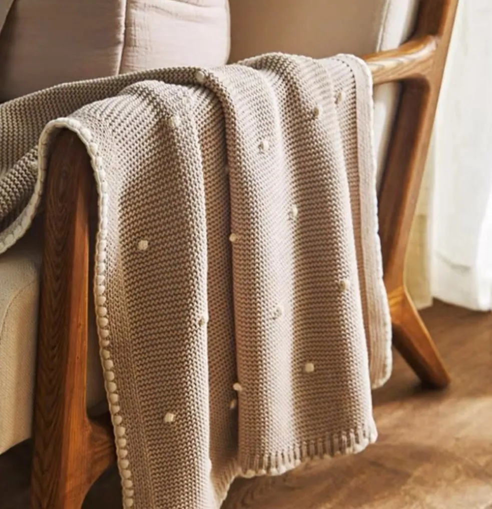 Dot Knit Blanket