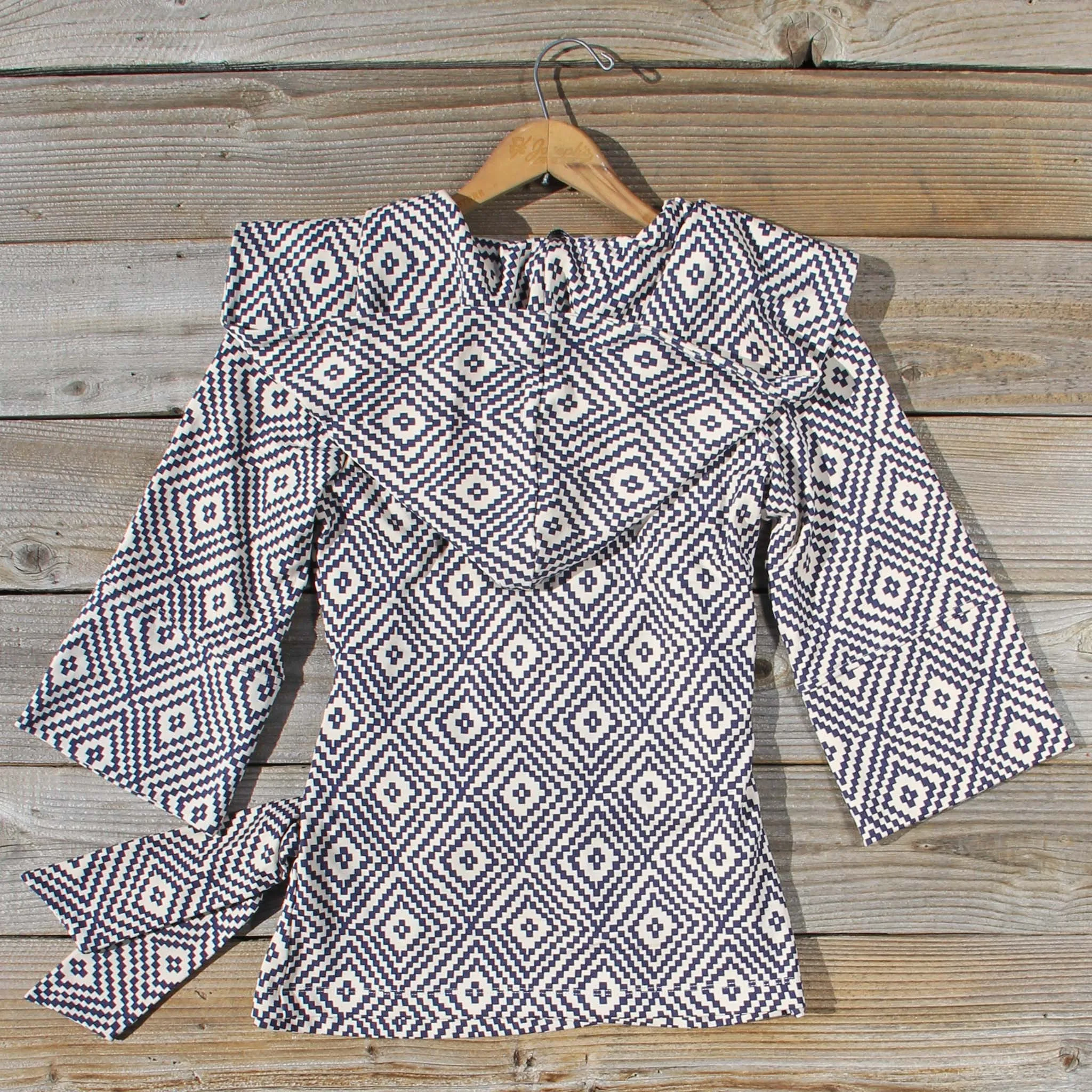 Flyaway Hoodie in Native Navy