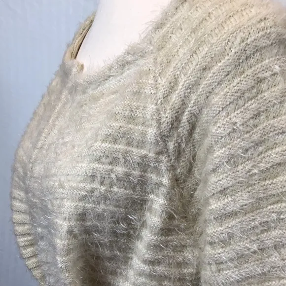 Hem &amp; Thread Womens Eyelash Cardigan Size M Belted Soft Fuzzy Cream Open Sweater