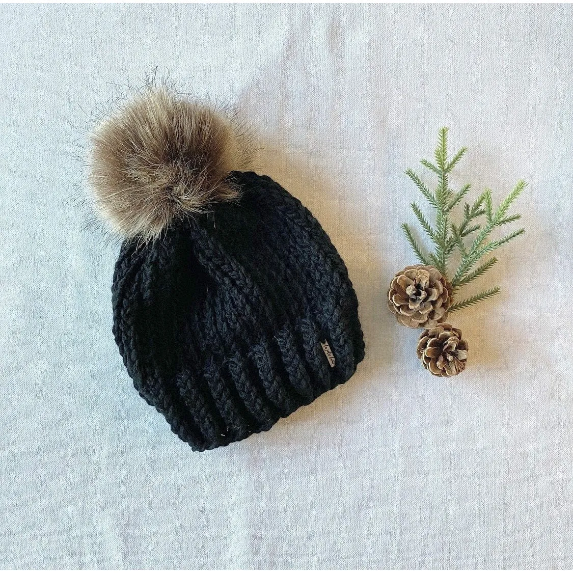Knit Pom Pom Toque