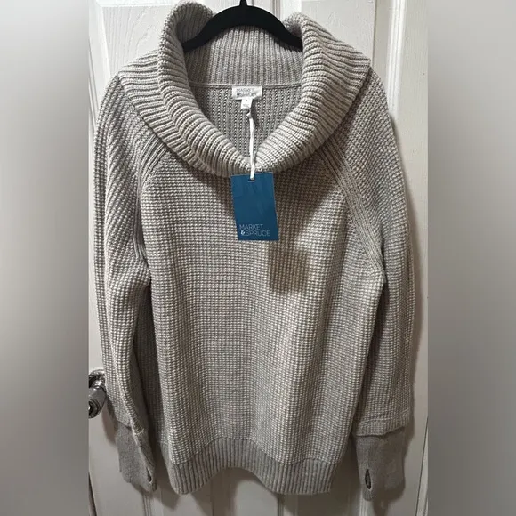 NWT Market &amp; Spruce Cozy Gray Knit Sweater with thumbholes! Size XL