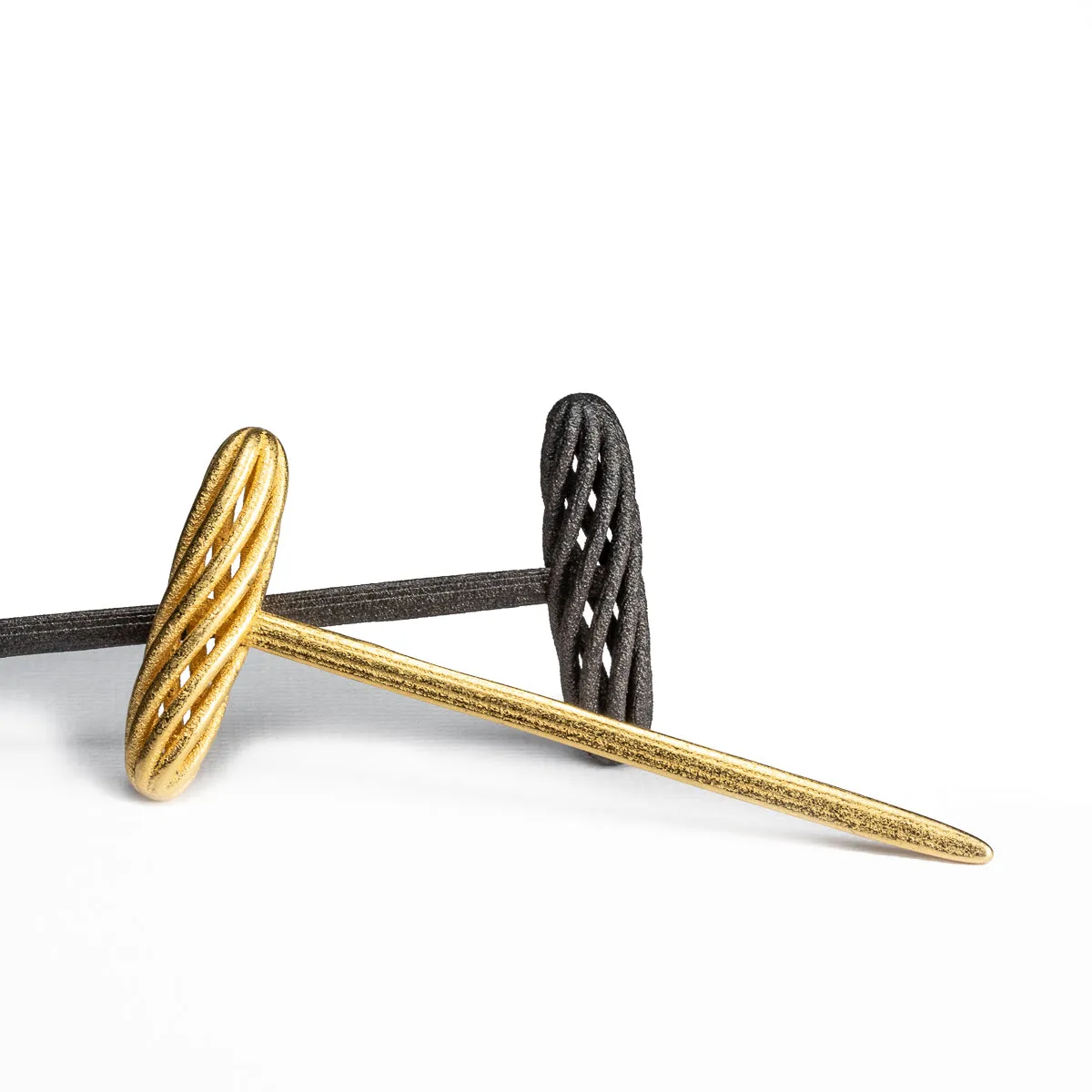 Porterness Studio Steel Twist Shawl Pin In Gold