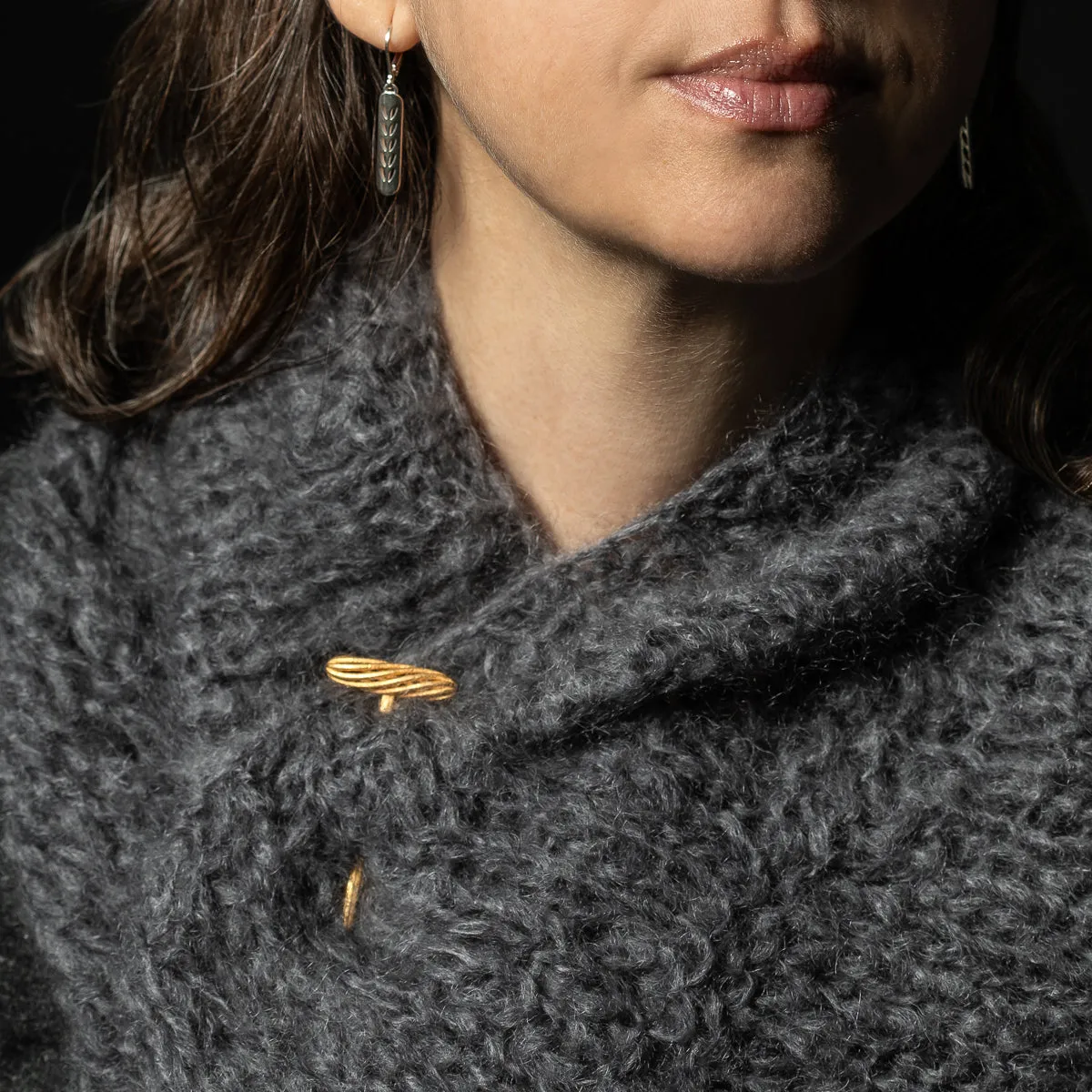 Porterness Studio Steel Twist Shawl Pin In Gold